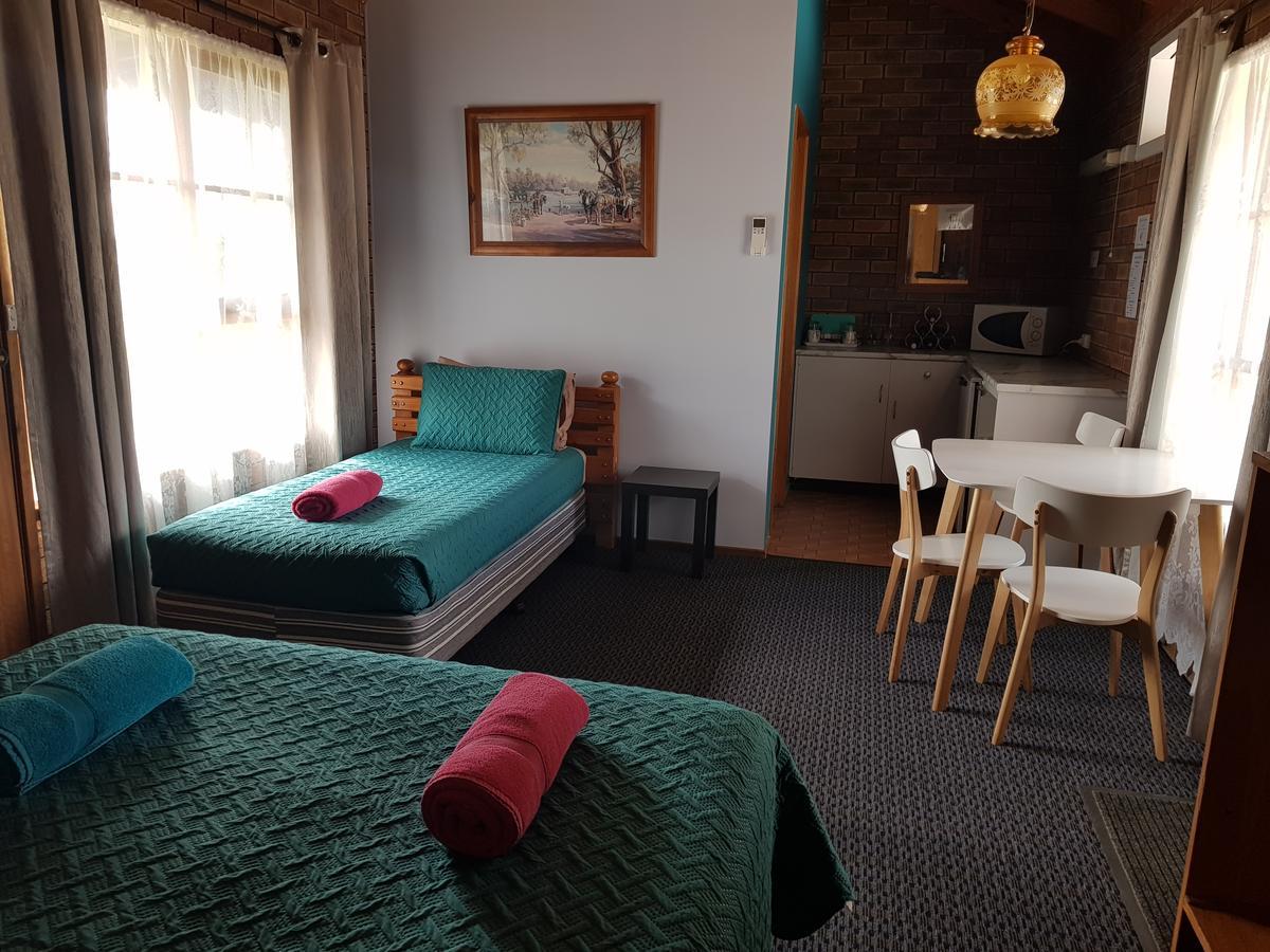 Walkabout Motel Rutherglen Ngoại thất bức ảnh