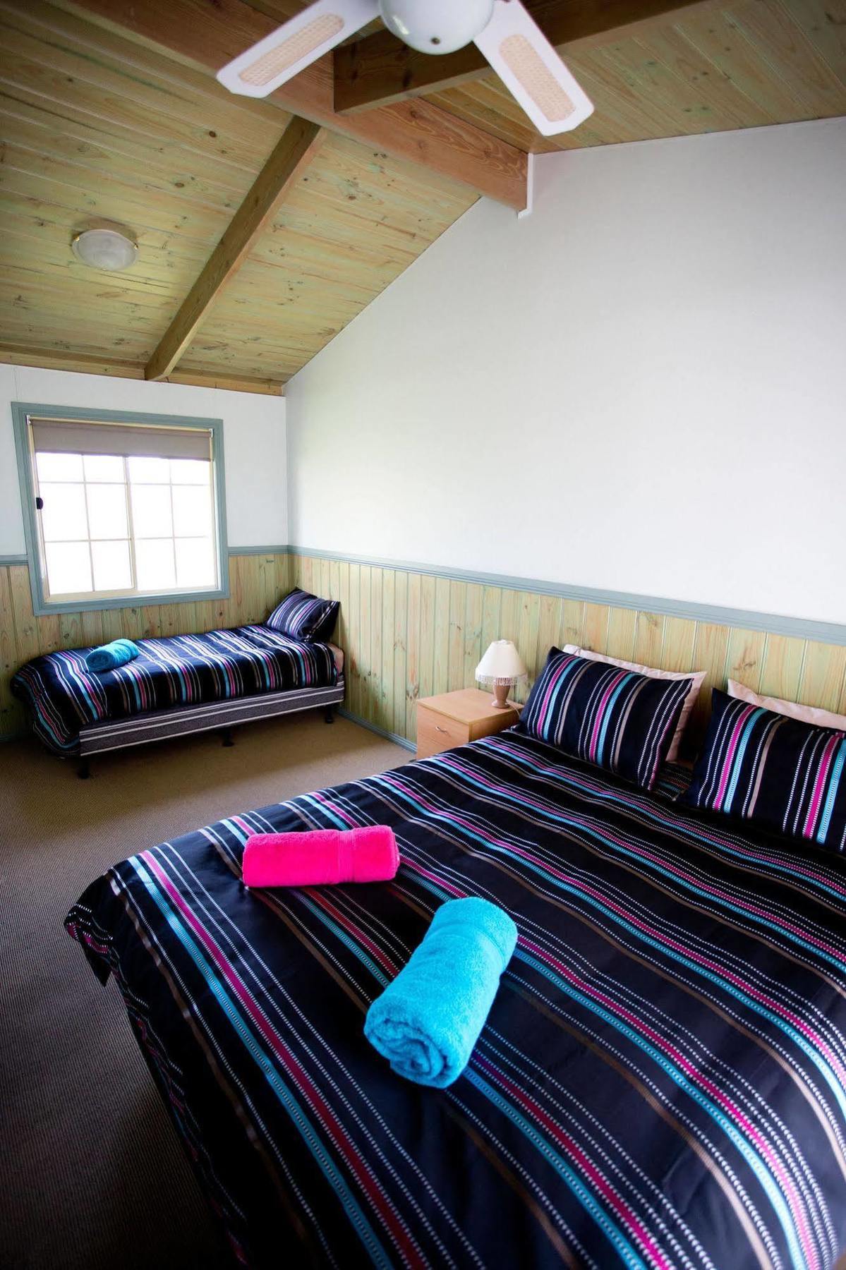 Walkabout Motel Rutherglen Ngoại thất bức ảnh